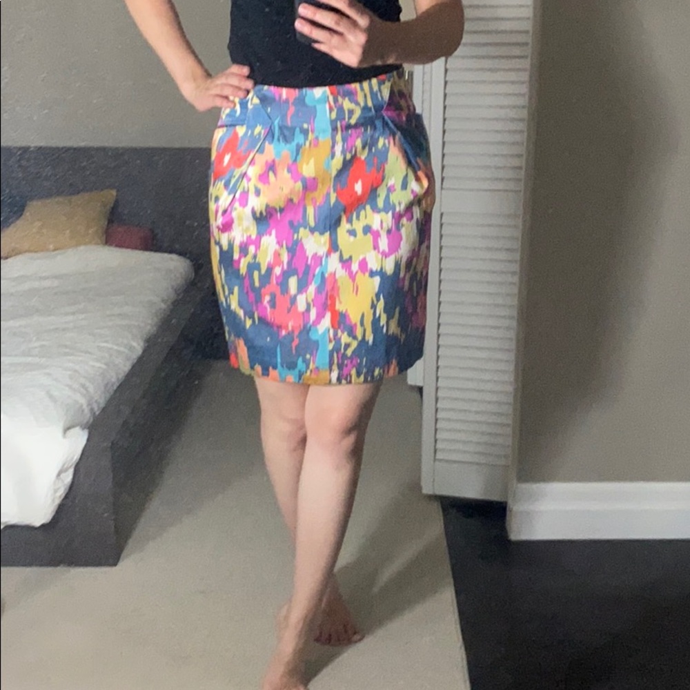 Multicoloured structural silk skirt